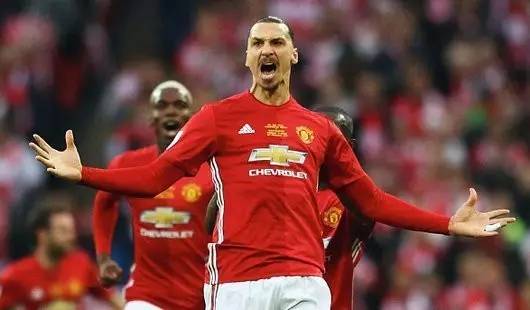 引发了球迷 引发了球迷